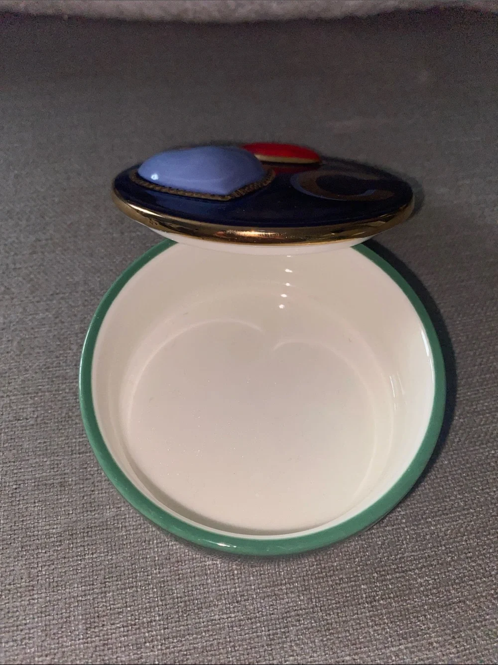Anthropologie Trinket dish box letter initial C Lips Heart